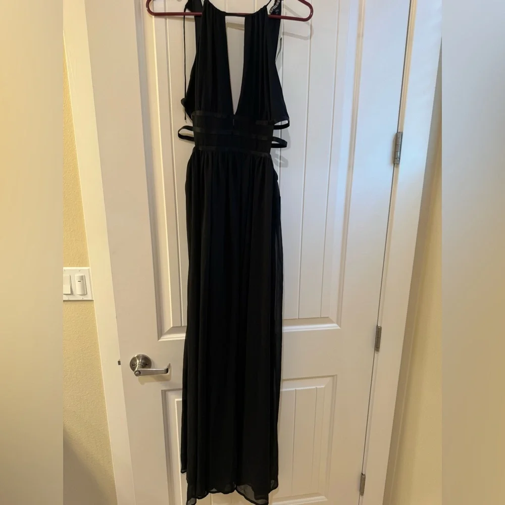 Express Black Maxi Dress - Picture 1 of 4